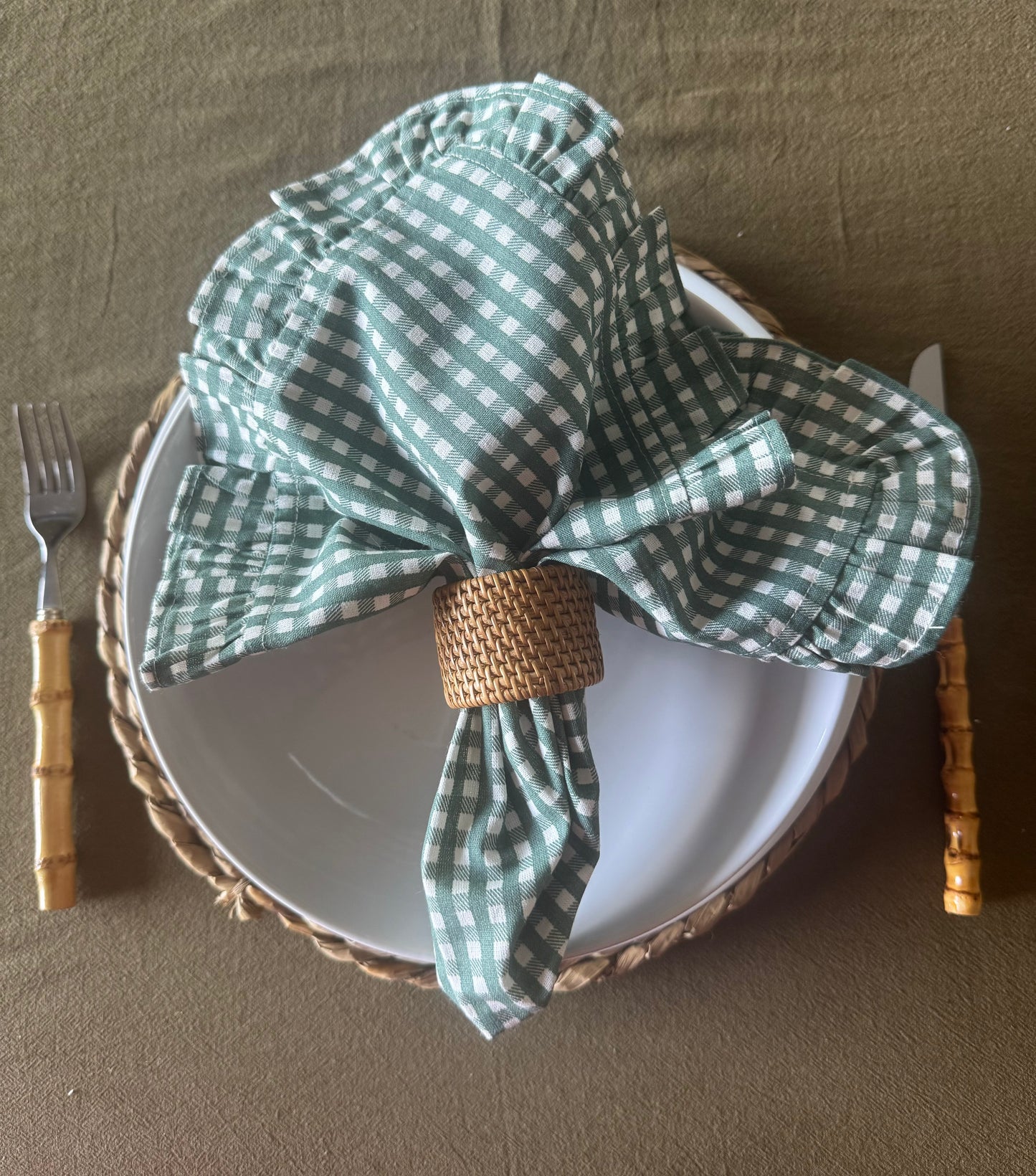 The green check frill napkin set