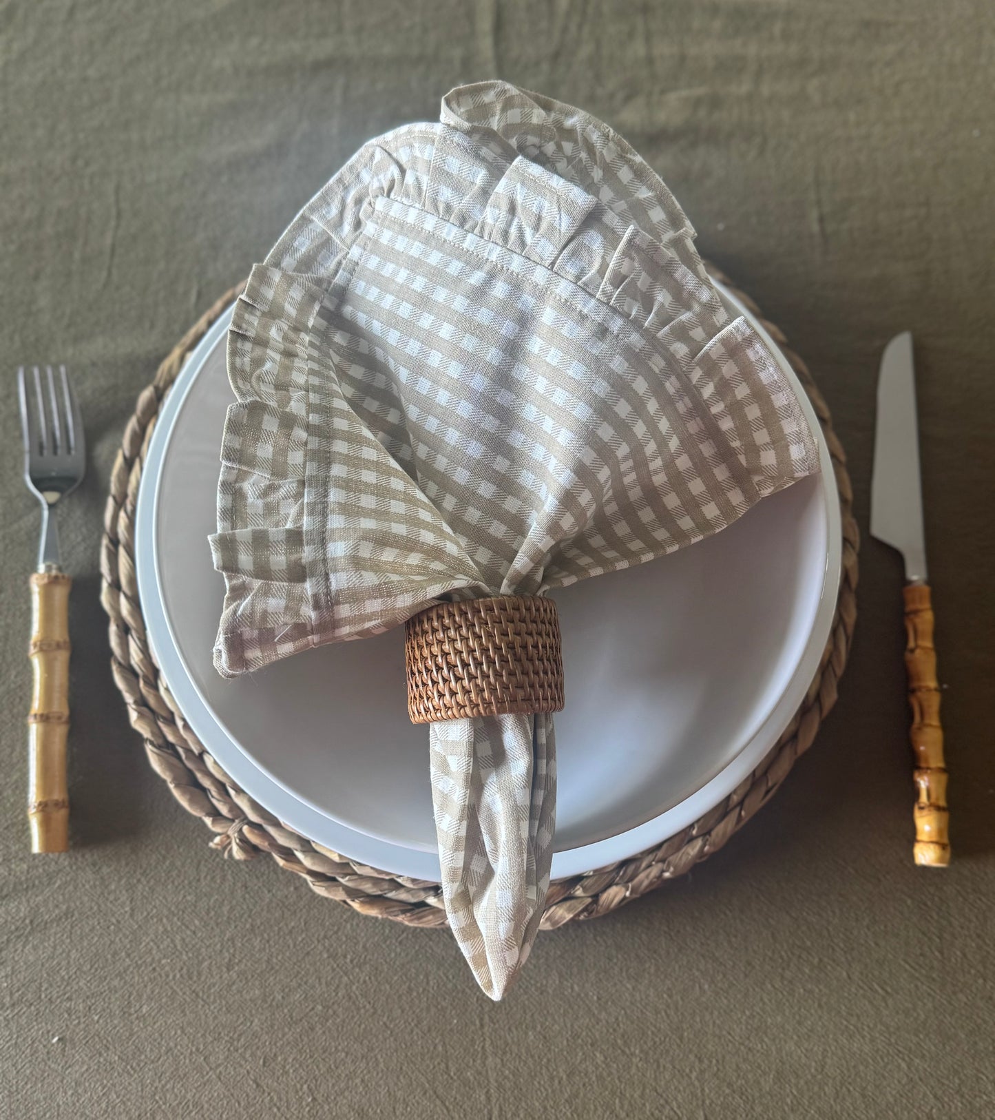 The sand check frill napkin set