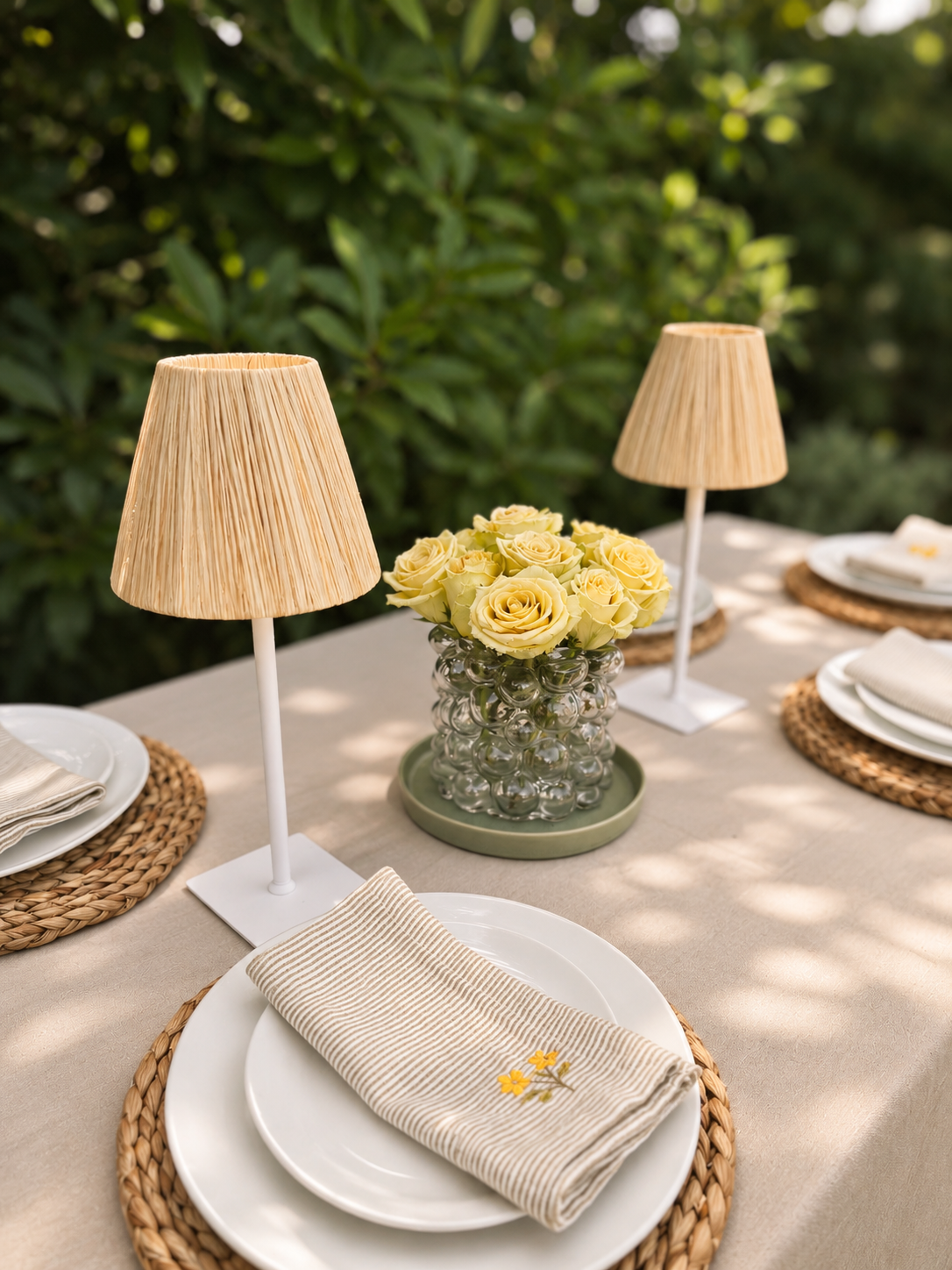 Raffia lampshade